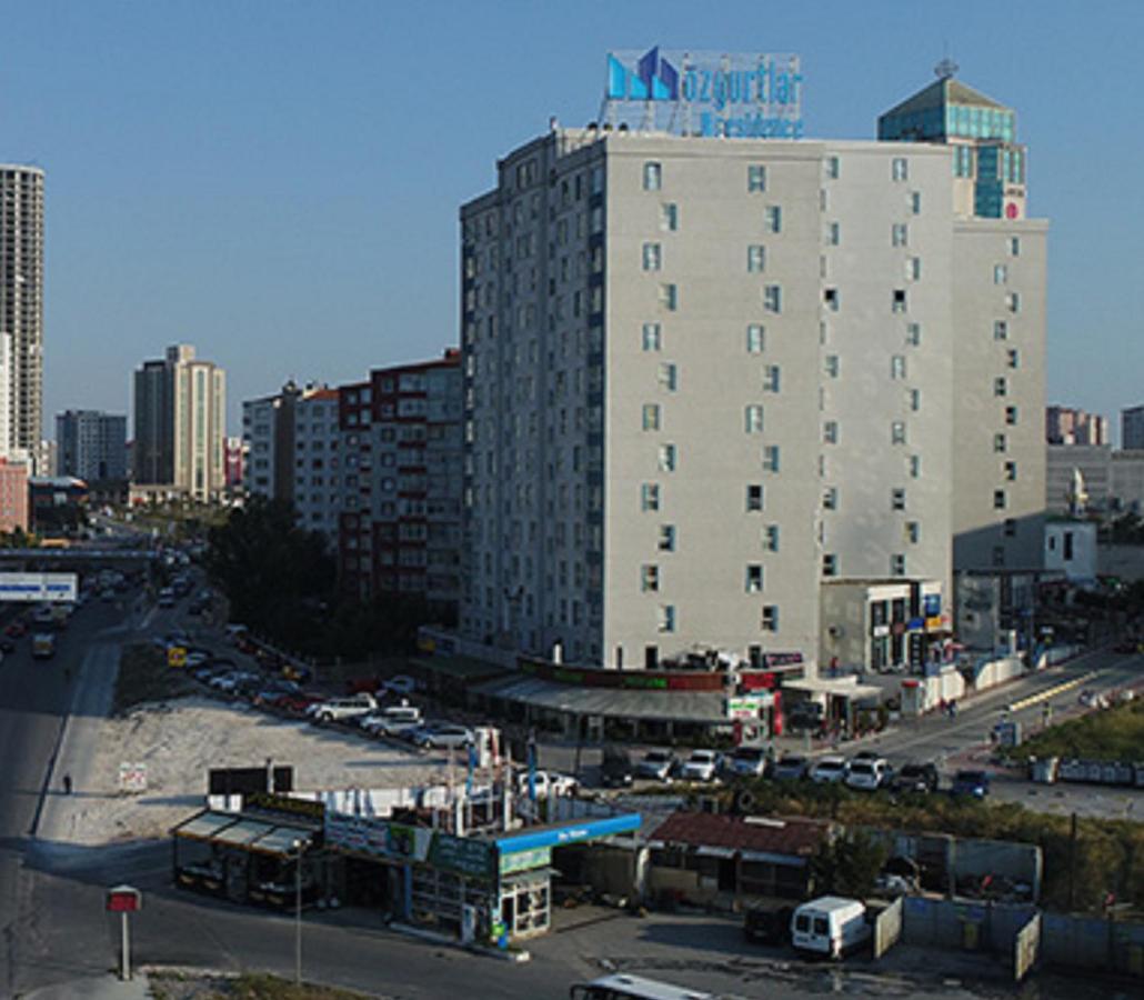 The Tuyap Ozyurtlarsuites Istanboel Buitenkant foto